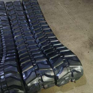 Excavator Rubber Track (400X72.5WX72) for Cat mm40t mm45 mm45b mm45t mm55sr