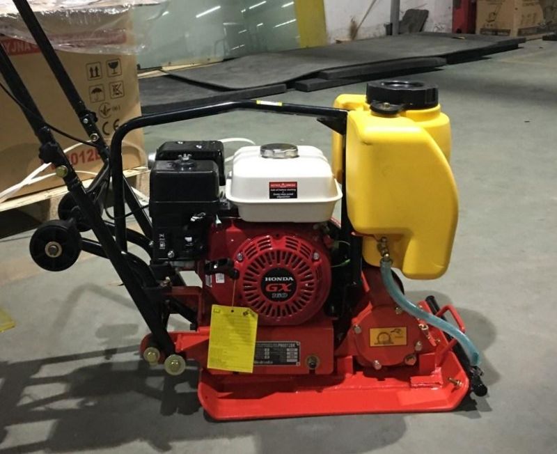 Pme-C60t Small Portable Plate Compactor 12kn Force with Gasoline Engine