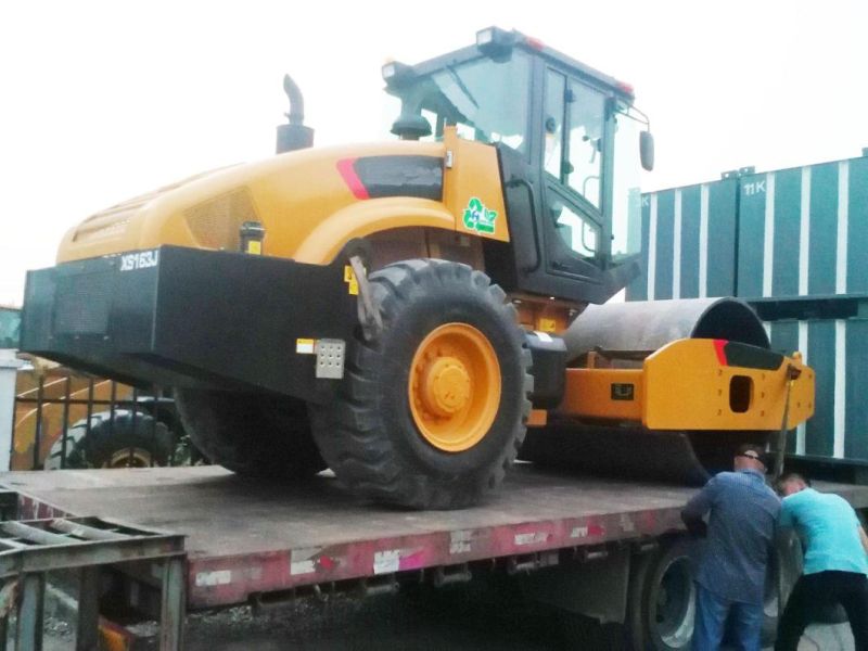 Zuzhou 16 Ton Xs163j Single Drum Vibratory Road Roller for Sale