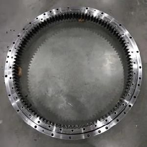 Excavator Komatsu PC130-7 Slewing Ring, Slewing Circle, Slewing Bearing