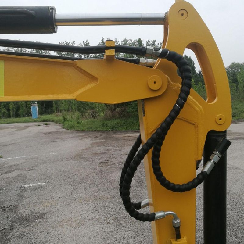 Small Hydraulic Bucket Tooth Excavator Digging Excavator 2 Ton Mini Diesel Powered Excavators