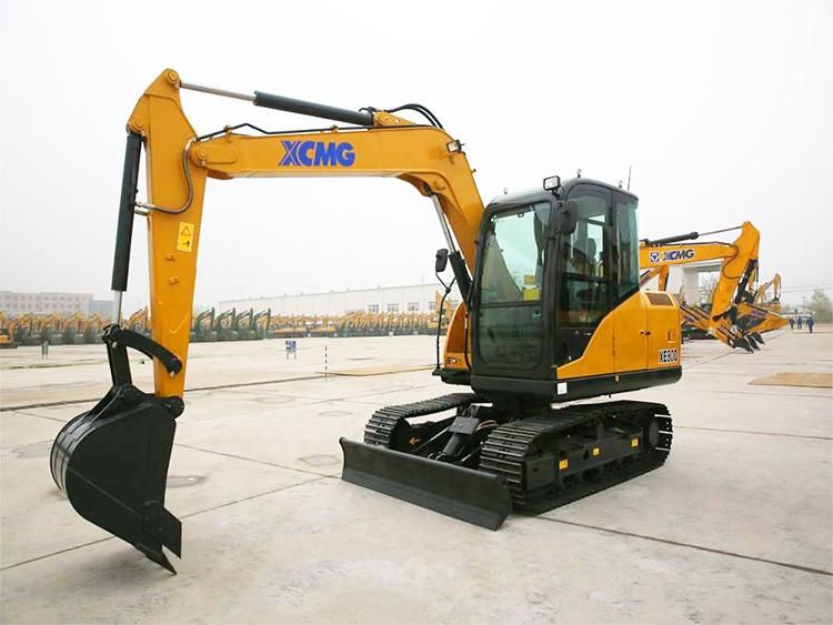 XCMG Official Xe80d 8 Ton China New Mini Crawler Excavator with Blade Price