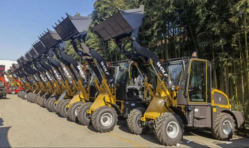 China Supplier Wolf 1.5 Ton 4WD Hoflader Radlader with Attachments/CE/TUV Yanmar/Kohler Front Small/Mini Loader for Europe/America/Hire/Sales/Farm/Garden