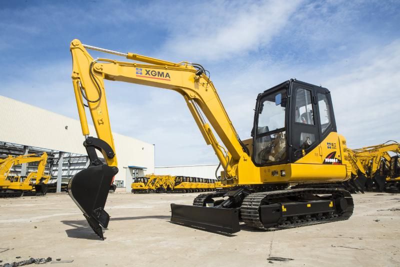 Xgma 6 Tons Soil Digging Machinery Mini Crawler Excavator Prices Xg806f