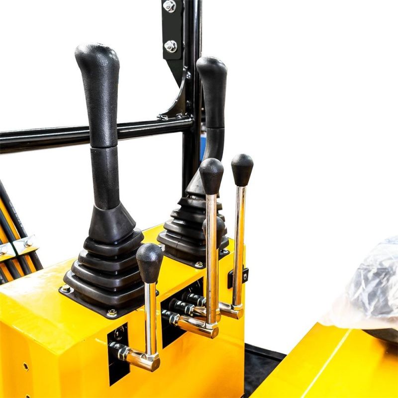 0.8ton-8tons Mini Digger Small Bagger Excavator Price with One Standard Bucket and One Roof