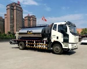 China Road Construction 4 Wheel Drive Trucks Biuemn Sprayer