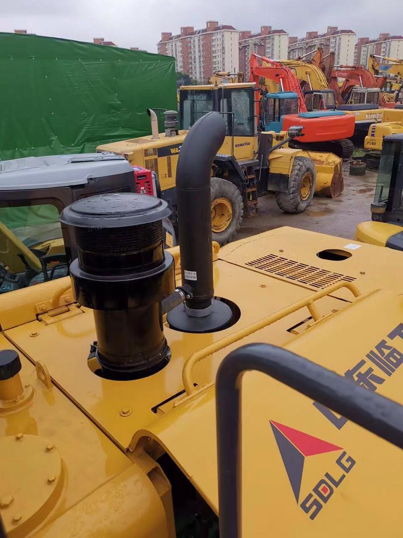 Second Hand / Used Front End Wheel Loader LG956L/ L956fh/L953f with Long Wheelbase for Bulk Materials and Hard Materials