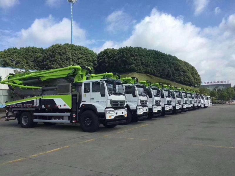 Zoomlion 47m Concrete Pump Truck with Spare Parts for Sale