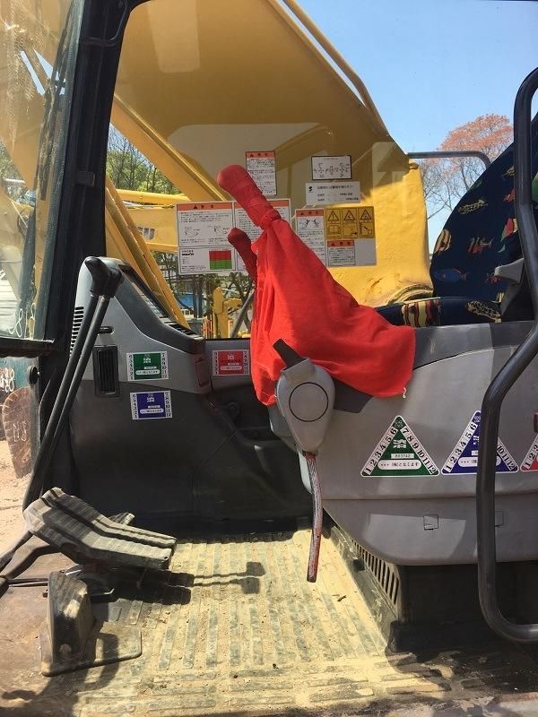 Used Komatsu PC220-7 Hydraulic Excavator Cheaper Price Only 29500us Dollars