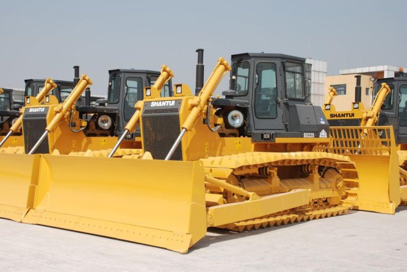 China Shantui Bulldozer SD16 with Spare Parts (three shrink ripper, RTs cabin and others)
