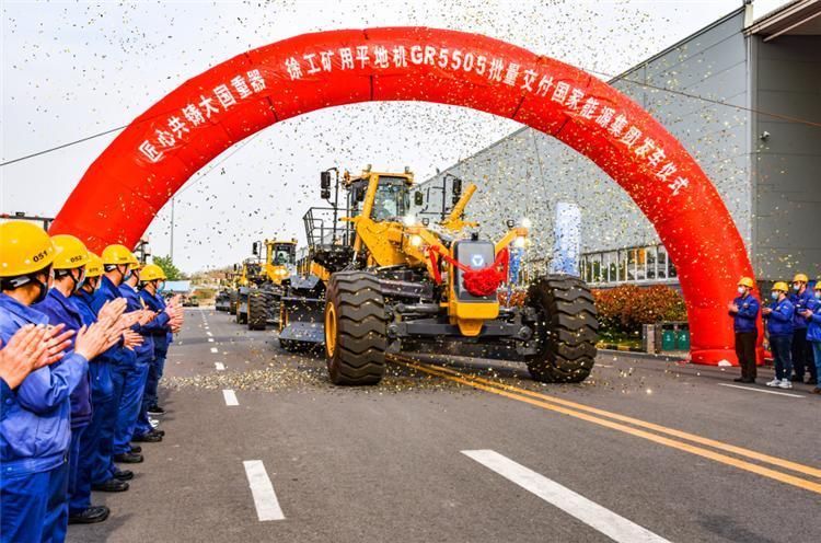 XCMG 550HP Gr5505 Motor Graders Equipment China RC Tractor Road Wheel Motor Grader