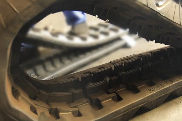 300X71X72 Rubber Tracks for Bulldozer Engineering Spare Parts