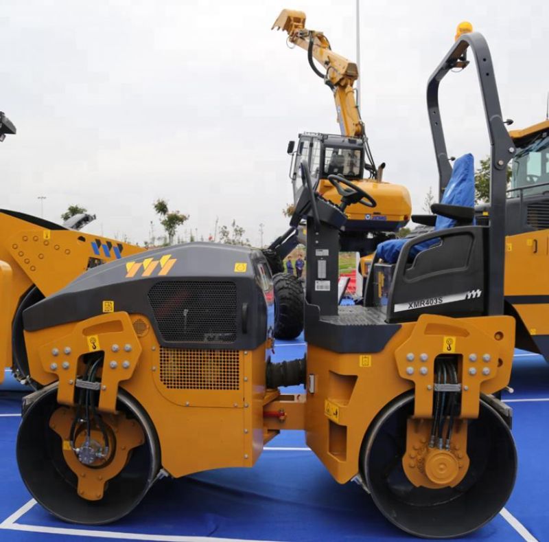 XCMG Xmr403s Double Drum Vibratory Compactor Machine Small Road Roller Price for Sale