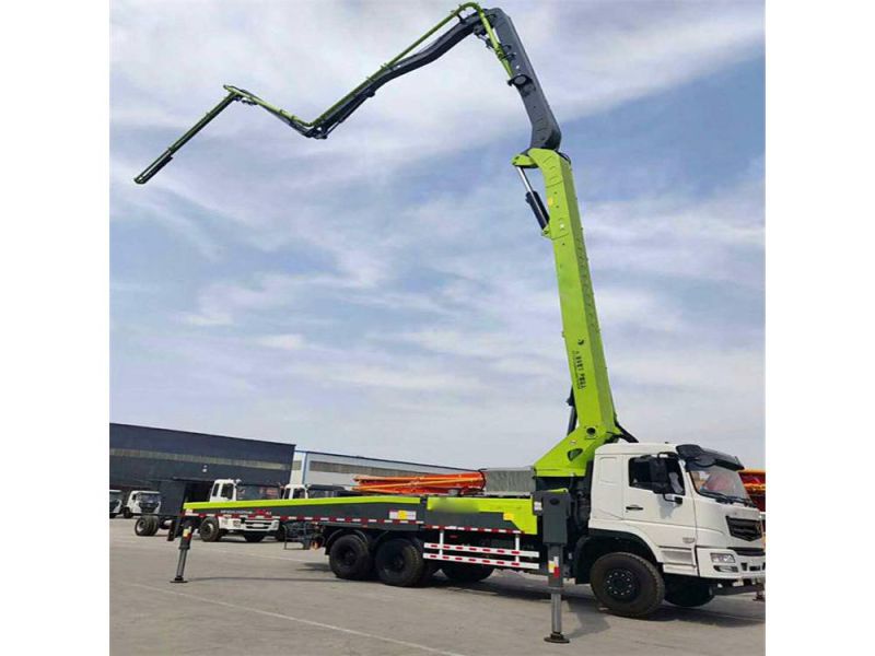 63X-6rz 4 Axles 10*4 63m Concrete Pump Mounted Truck