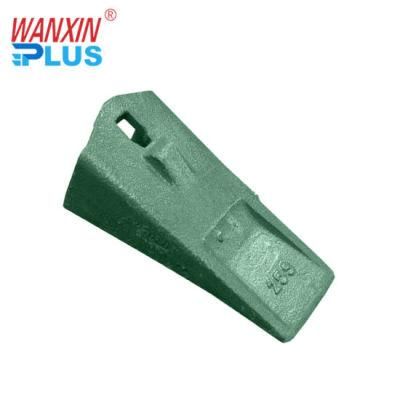 Construction Machinery Excavator Spare Part Casting Steel Bucket Tooth 20X-70-23161 (25S) for PC60