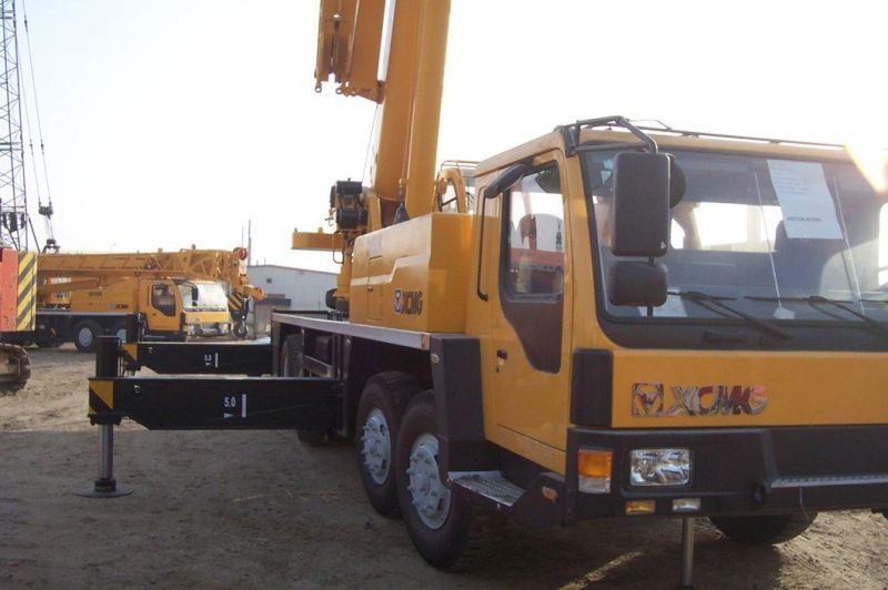 All Truck Crane Qy50K 50 Tons