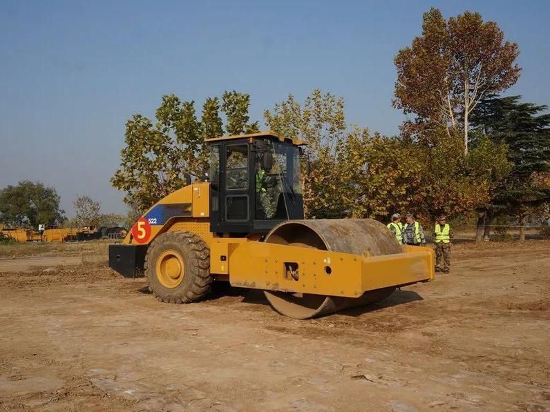 China Famous Brand Vibratory Single Drum 20 Ton Road Roller Compactor Sem520 in Stock