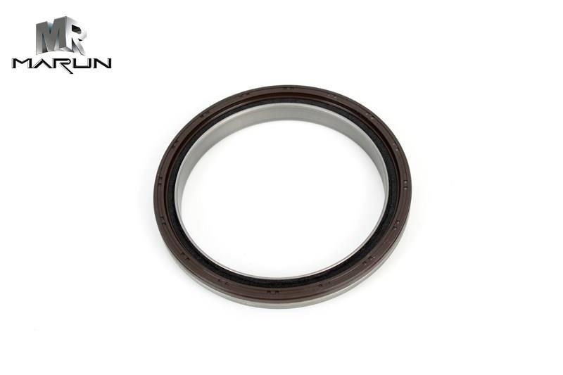 4jj1 Engine Spare Parts Crankshaft Rear Oil Seal 8-97071561-1