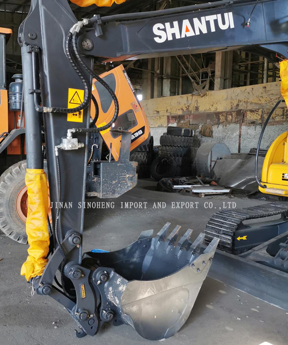 China Excavator Se75 Operating Weight 0.7 Tons Small-Scale