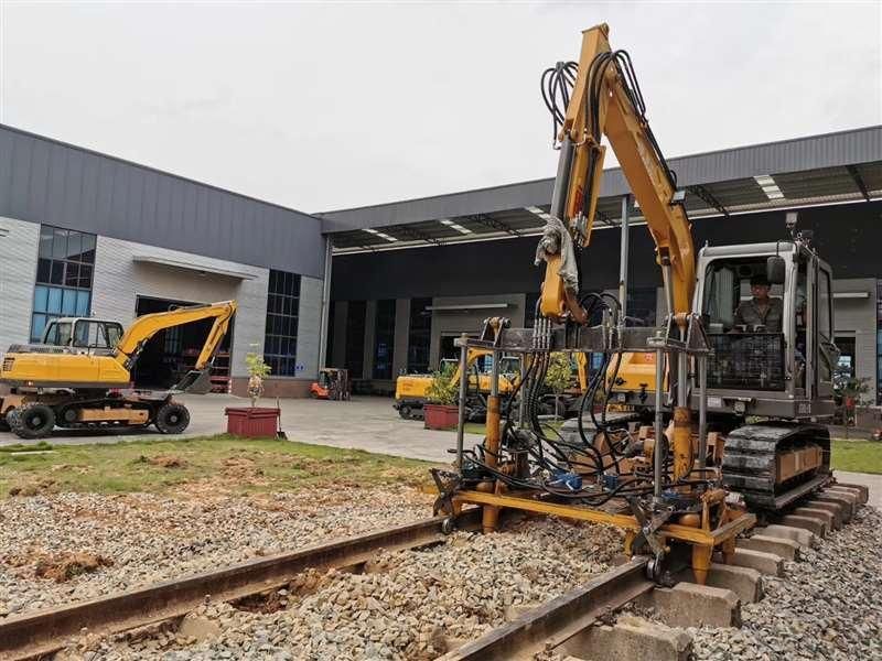 Railway Sleeper Changer Railroad Maintenance Machine Track Laying Machine