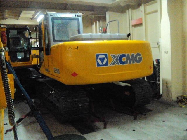 14 Ton Cheap Hydraulic Crawler Excavator Xe135b