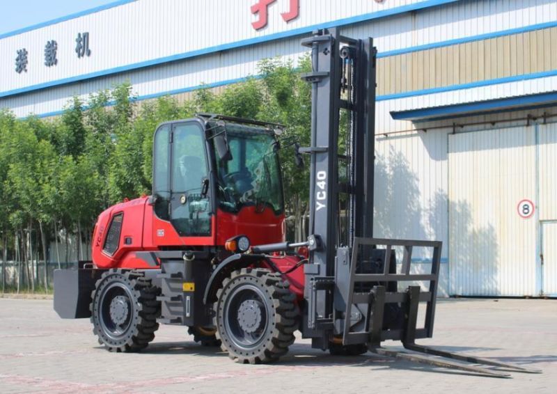 Tractor Forklift with 5 Ton Rough Forklift with 4.5m Lifting Height 1.52m Tooth 3 Level Gantry