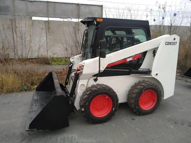 Lonking Cdm307 4WD 760kg Mini Skid Steer Loader Price