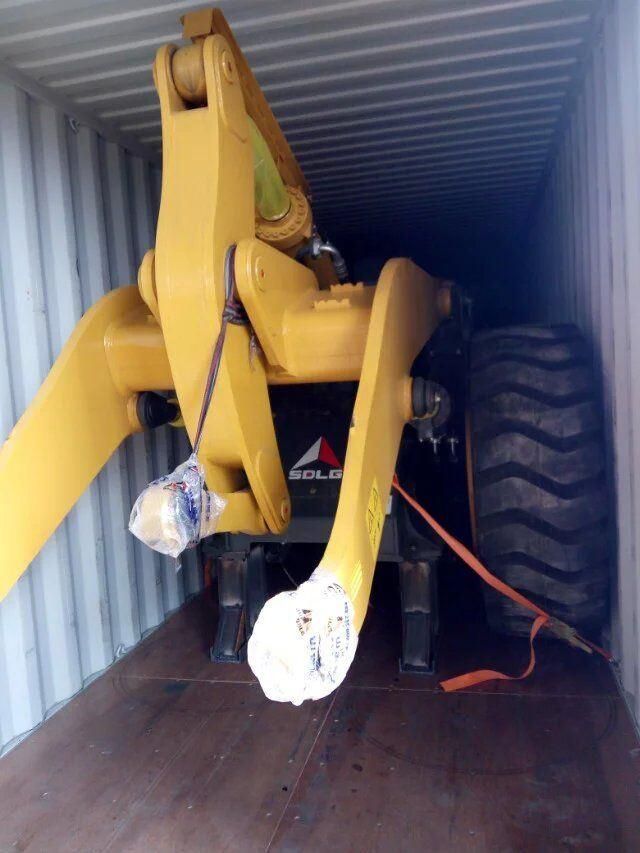 LG968 Wheel Loader with Super Stablity and Breakout Force