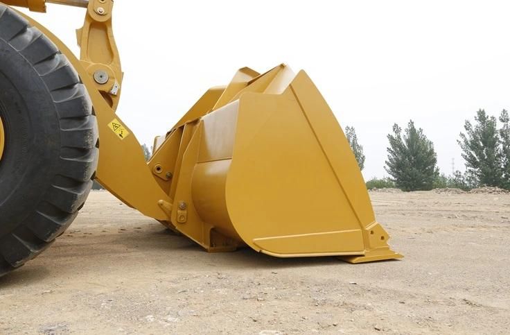 Sem Hot Sale 6 Ton Wheel Loader Sem660d with Spare Parts