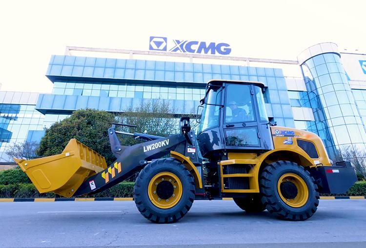 2 Ton Wheel Loader Mini Tractors with Front End Loader Lw200kv for Sale