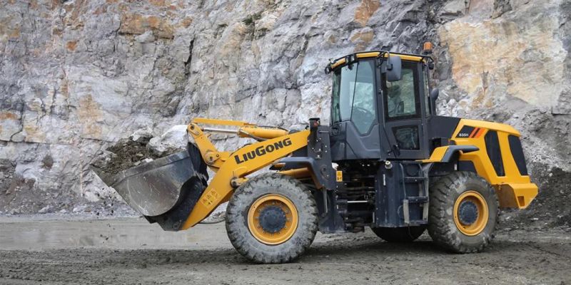 Famous Brand Liugong 3ton Pay Loader Clg835h Wheel Loader in Stock