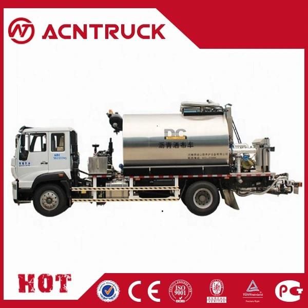 HOWO Asphalt Road Spraying Truck Trailer 8000 Liters