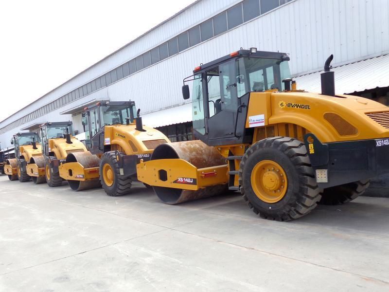 14 Ton Compactor Machine Road Roller (Xs143J)