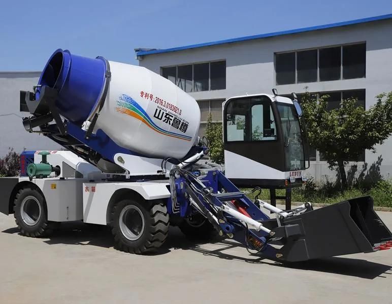 Oriemac 3m3 4m3 5m3 Self Propelled Concrete Mixer for Sale