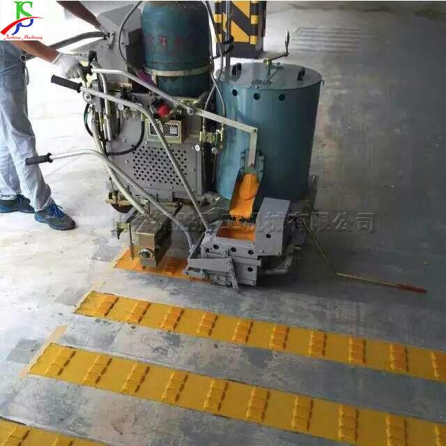 Hydraulic Drive Walking Zebra Crossing Deceleration Line Marking Machine