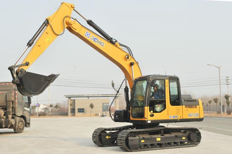 XCMG Official Xe135b 13ton Hydraulic Crawler Digger Excavator with Isuzu Engine