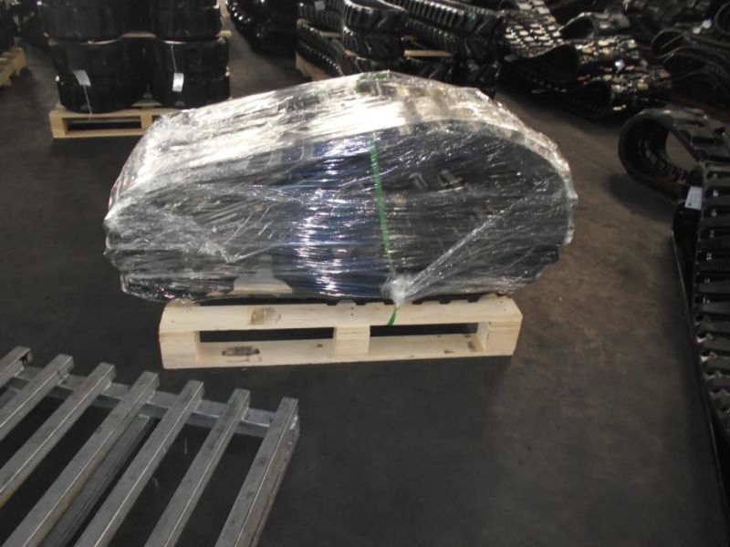 Rubber Track for Ya Vio 30.2/30.2/30.3/30.5 (300-55.5-82K)