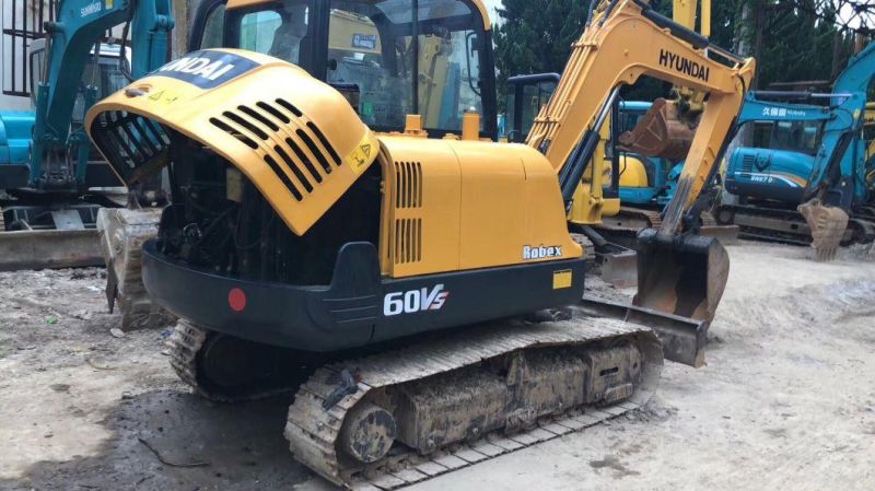 Used Hyundai 60/80/110/150/210/215/220/225/305 Crawler Excavator with Hydraulic Breaker Line and Hammer in Good Condition
