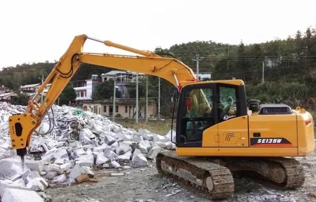 St 15t Se150 Crawler Excavator with High Quality