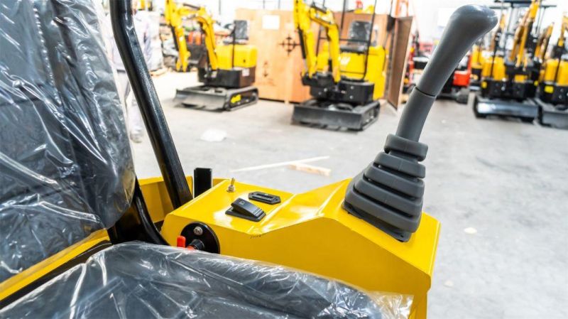2021 New Product 1.5ton Mini Excavator with Boom Swing Euro 5 Engine Mini Digger for Sale
