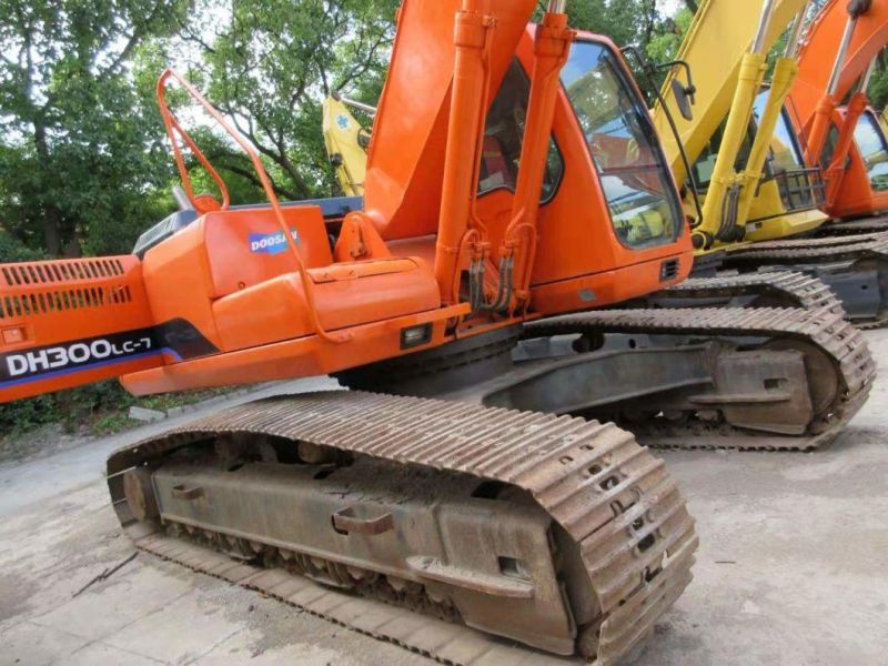 Doosan 300 LC -7 Excavator