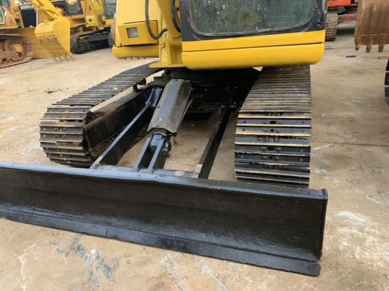 Japan Surplus Mini 6t Komatsu PC60 Backhoe Excavator, Komatsu PC60-7 PC70 Crawler Excavator