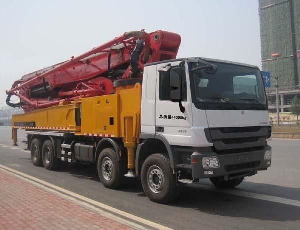 Chinese 56m Boom Length Concrete Pump Truck for Sale (SYG5418THB)