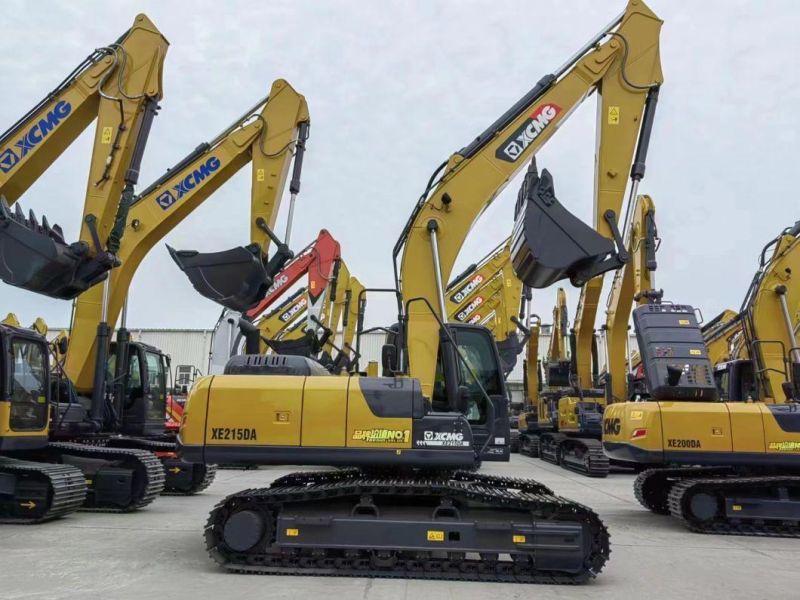 New 21.5 Tons Hydraulic Excavator Xe215c Xe215D Xe215da with Breaker