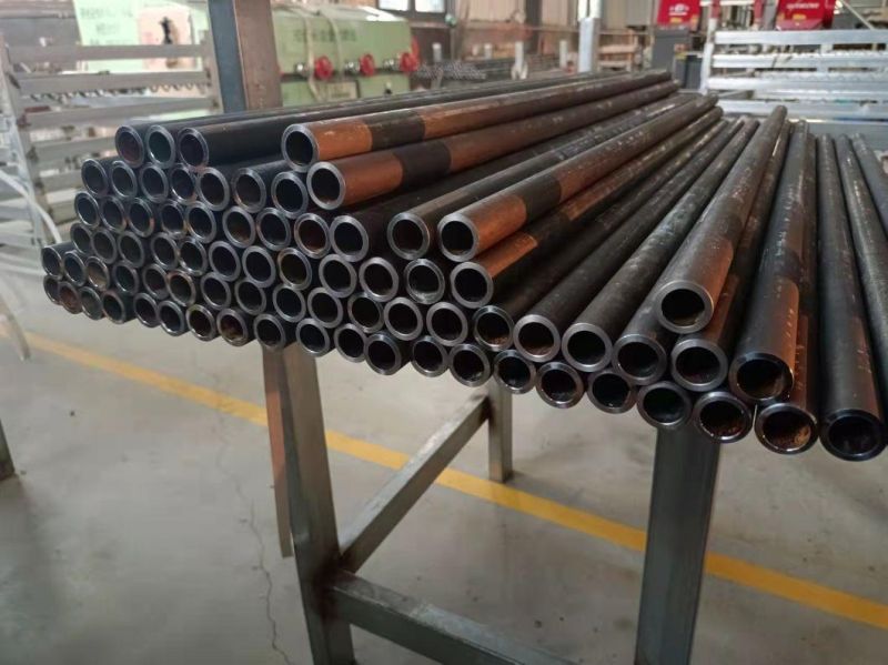 Construction Machinery Spare Parts Hydraulic Pipeline Skip Cylinder Hydraulic Spare Part Repair Seal Kit