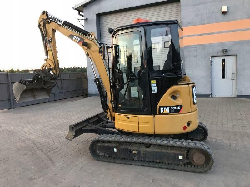 303.5e Cr 3.5tons Excavator with C1.8 Engine for Sale