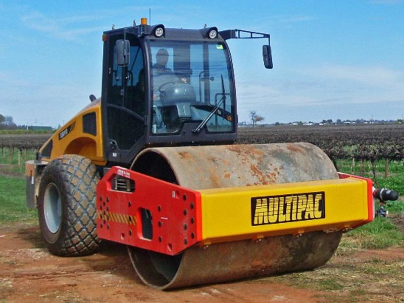 Hot-Selling Road Roller High Performance and High Operational Efficiency