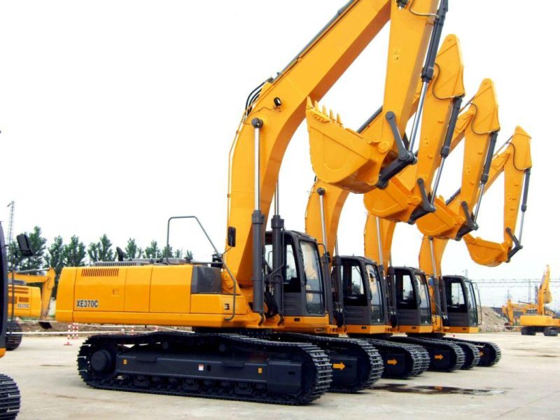 Xe215c 21.5 Ton Crawler Excavator with Japan Engine