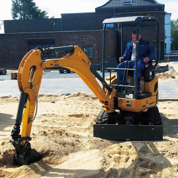 XCMG Official 3 Ton 22kw Small Mini Digger Excavator Xe27u for Home Use