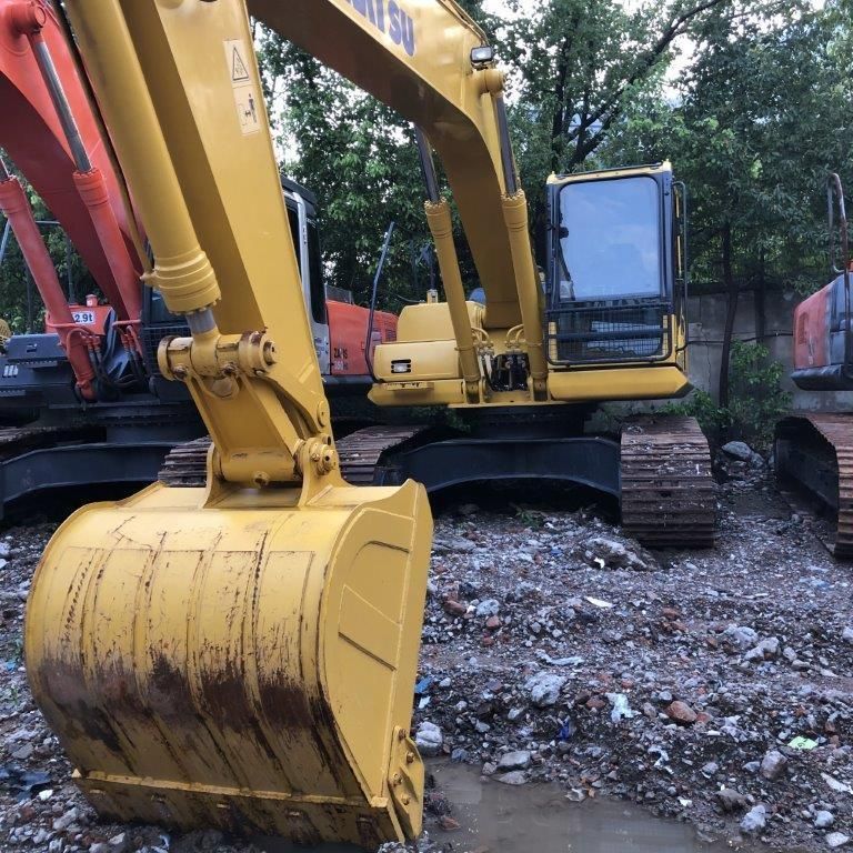 Used Komatsu PC220 Crawler Excavator with Hydraulic Breaker Line and Hammer in Good Condition